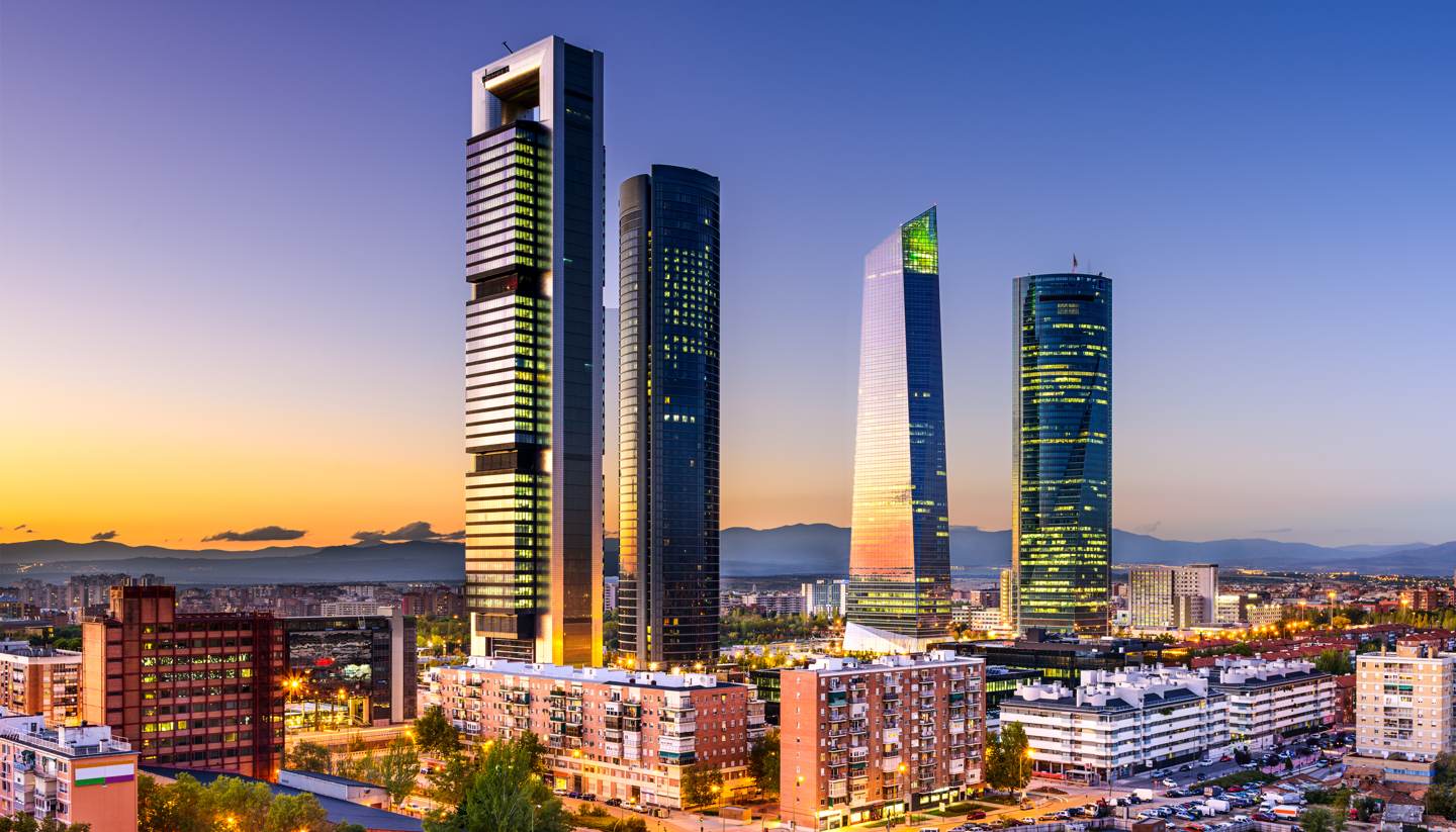 shu-Europe-Spain-Madrid-Financial-district-245037493-Sean-Pavone-1440x